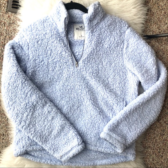 Hollister Tops - 🔥Sherpa Hollister Pullover
